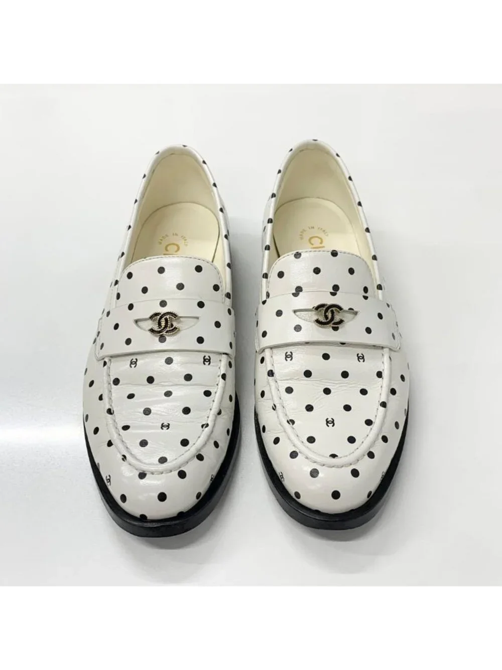 Chanel CC Logo Leather Dot Loafers White Black